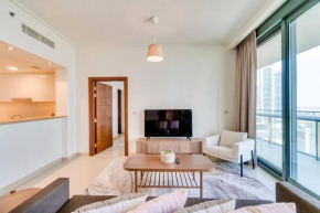 2 Bedroom Luxurious apartment in Downtown Dubai.